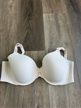 Warner's Nude Light Beige Smooth T-Shirt Bra Size 40C